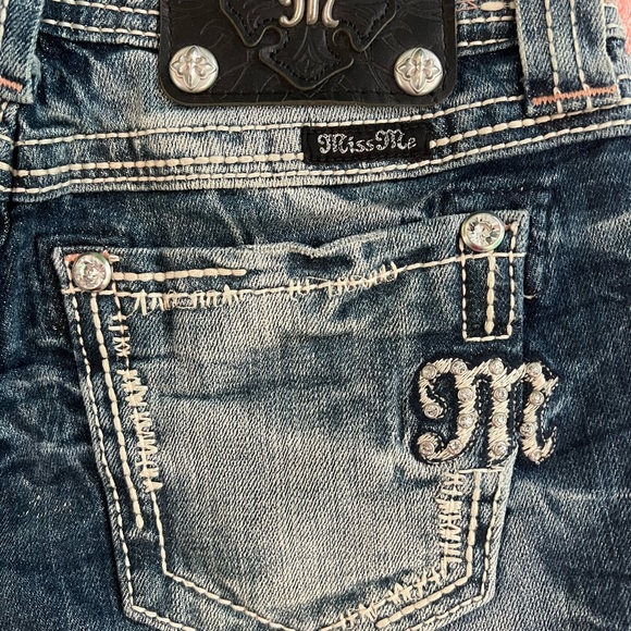 SOLD - Picture 3 of 6